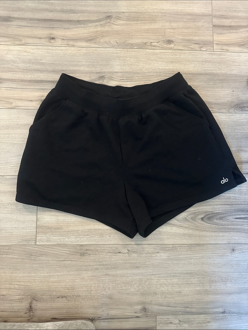 ALO low key sweatshorts